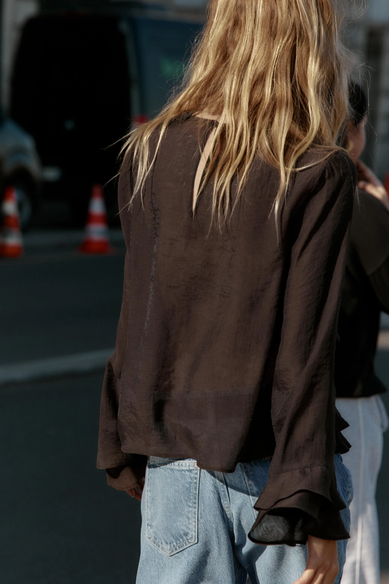 Футболка с оборками