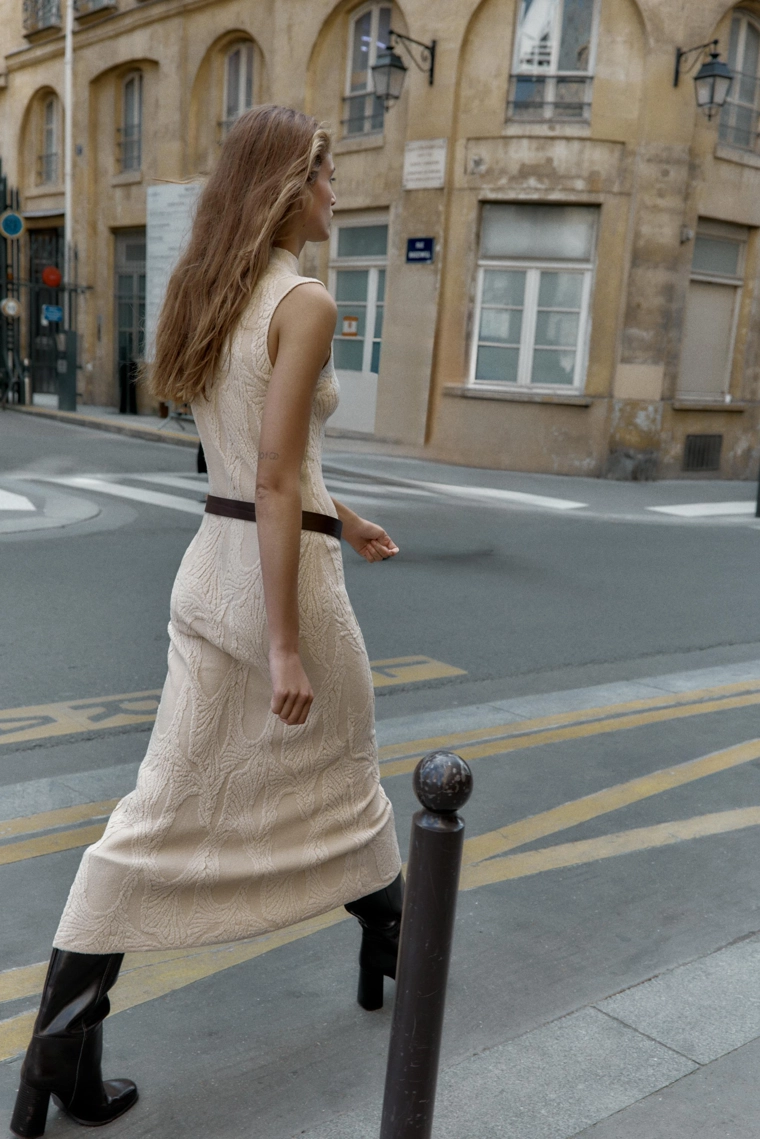 Длинное платье с жаккардовым узором