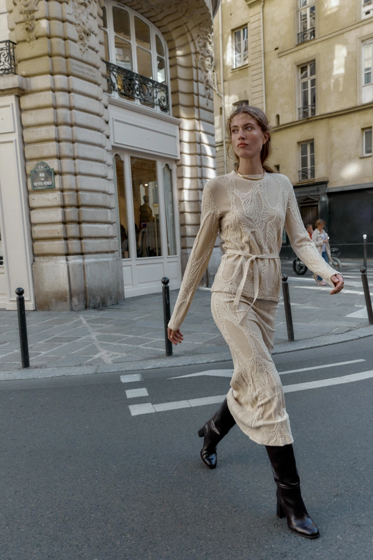 Топ с жаккардовым поясом