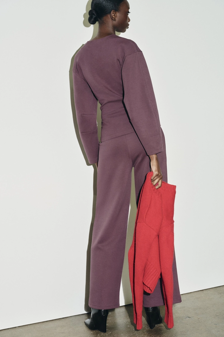 Брюки с широкими штанинами из интерлока