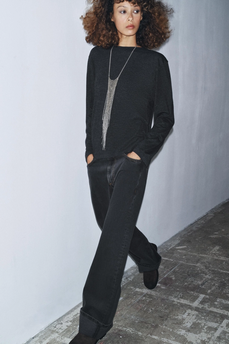 Мягкая топ с драпировкой на спине