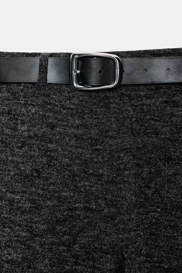 Мягкие леггинсы с поясом