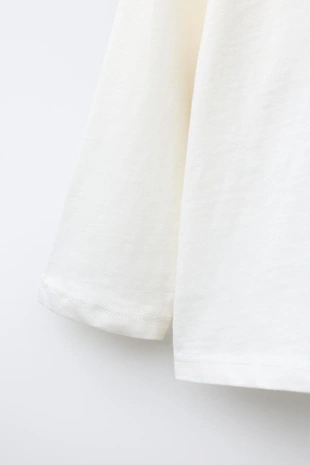 Футболка с рельефной надписью- Заказать в России