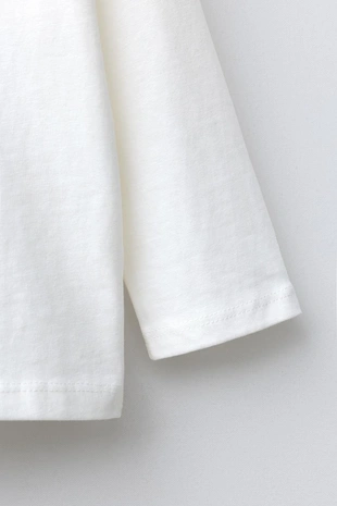 Футболка с рельефной надписью- Заказать в России