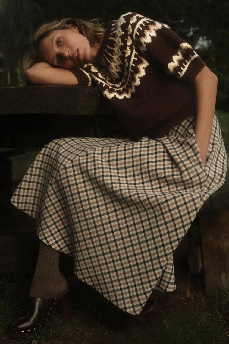 Джемпер с коротким рукавом и жаккардовым узором