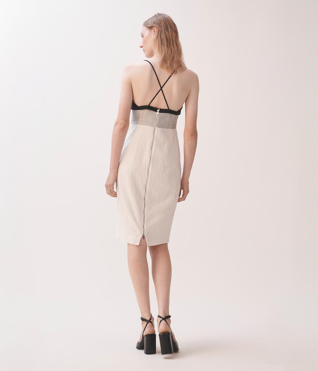 АРХИВНОЕ ПЛАТЬЕ NARCISO RODRIGUEZ 2003