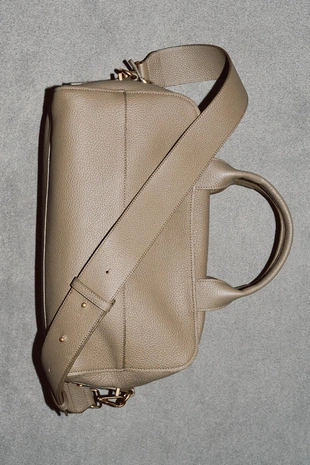 Удлиненная кожаная сумка-боулинг- Заказать в России