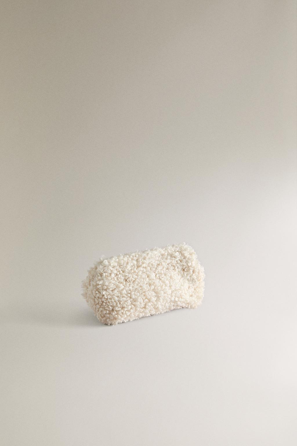 Мягкая косметичка