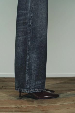 Ботильоны на среднем каблуке из лакированной кожи- Заказать в России