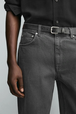 Джинсы RELAXED STRAIGHT FIT- Заказать в России