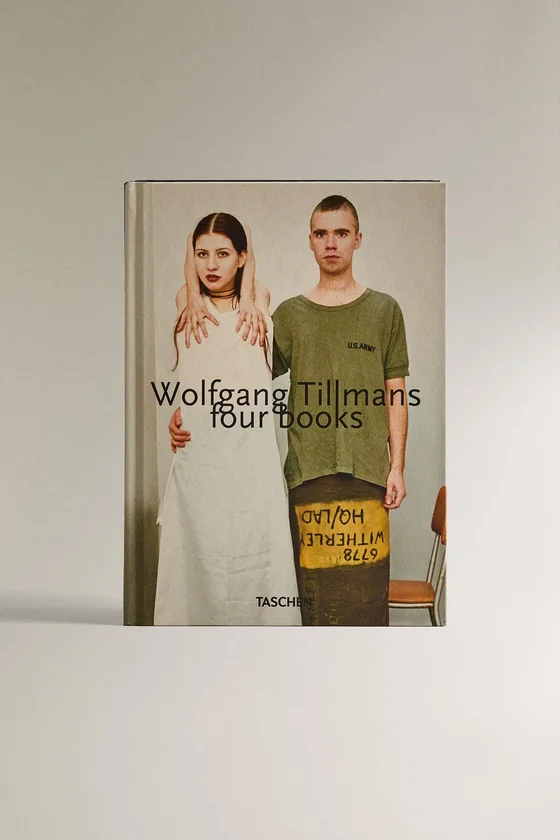 Книга четыре книги вольфганга тиллманса