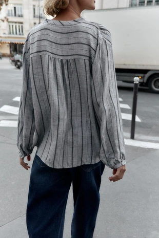 Блуза в полоску из ткани- Заказать в России