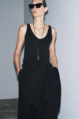 Ожерелье из шнура с шахматной фигурой- Заказать в России