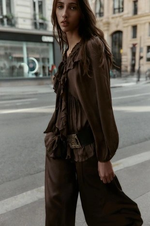 Рубашка струящегося покроя с воланами- Заказать в России