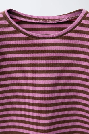 Футболка из ткани в полоску- Заказать в России