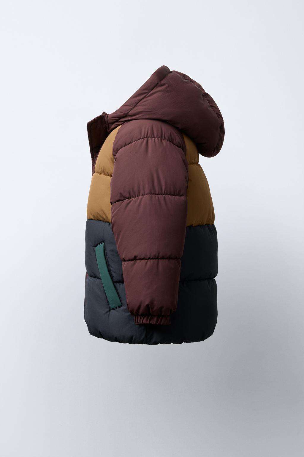 СТЕГАНЫЙ ФЛИСОВЫЙ ПУХОВИК В СТИЛЕ КОЛОР-БЛОК WATER REPELLENT