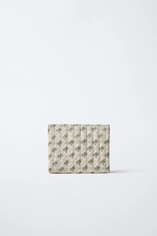 Цветочный пеленальный мат ZARA- Заказать в России