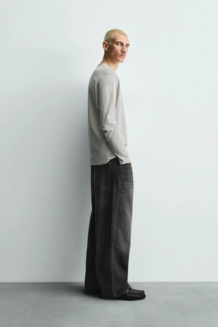 Джинсы RELAXED FIT- Заказать в России