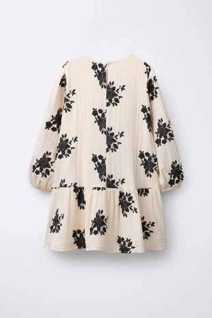 Платье с вышитыми цветами- Заказать в России