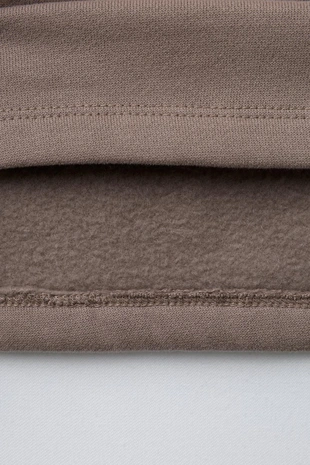 Толстовка с рельефной надписью и логотипом- Заказать в России