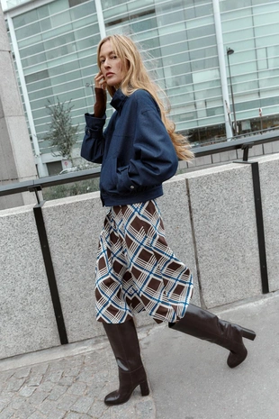 Куртка-бомбер с воротником-стойкой- Заказать в России