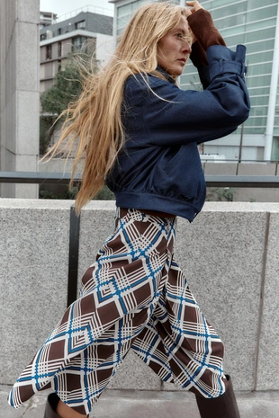 Куртка-бомбер с воротником-стойкой- Заказать в России