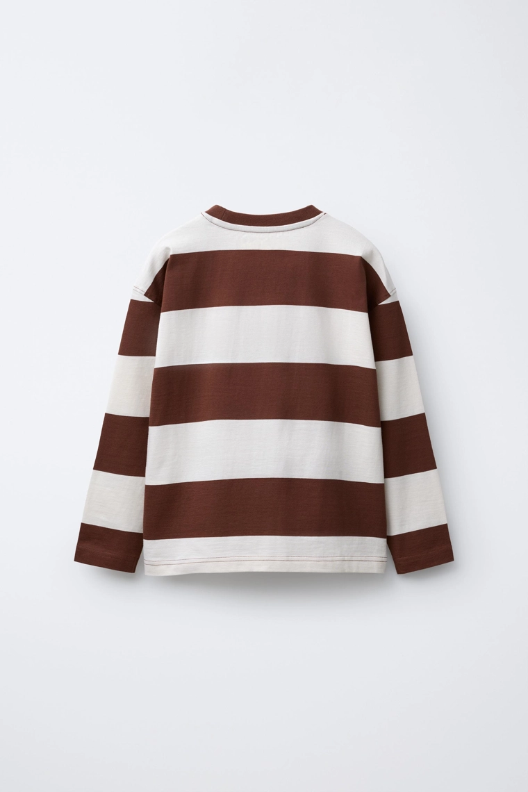 Футболка в полоску с вышитым лозунгом