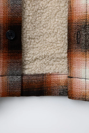 Куртка-рубашка в клетку с подкладкой из искусственной овчины- Заказать в России