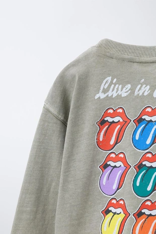 Футболка с эффектом потертости с принтом ROLLING STONES ©- Заказать в России