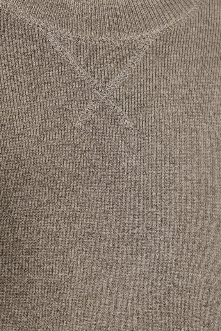 Джемпер с гладким вязанием