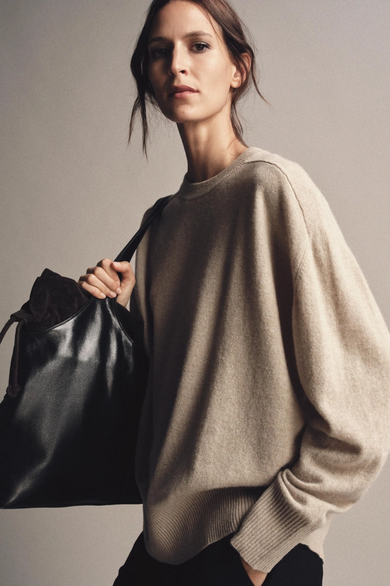 Джемпер oversize из 100% шерсти