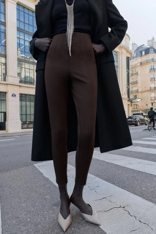 Легинсы с эффектом корсета