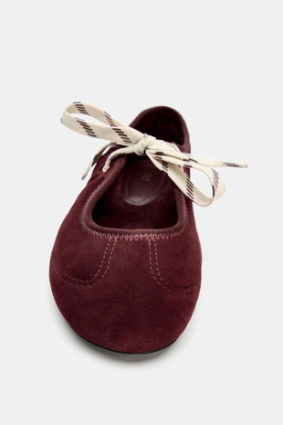 Замшевые балетки со шнуровкой- Заказать в России