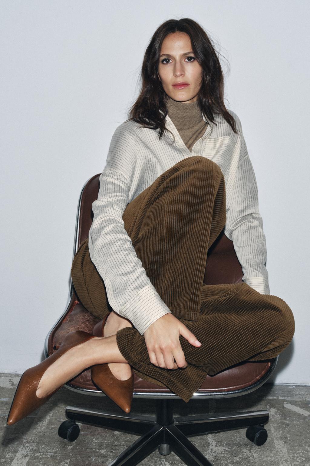 КОЖАНЫЕ ТУФЛИ НА СРЕДНЕМ ТОНКОМ КАБЛУКЕ