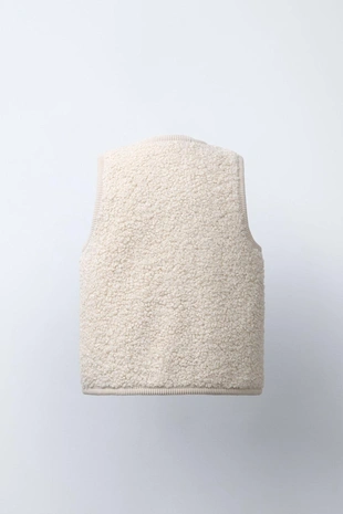 Жилет из вельвета и искусственной овчины- Заказать в России