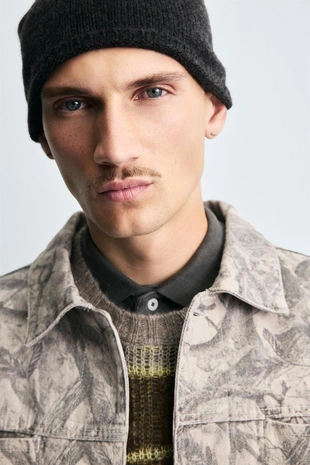 Куртка с листьями- Заказать в России