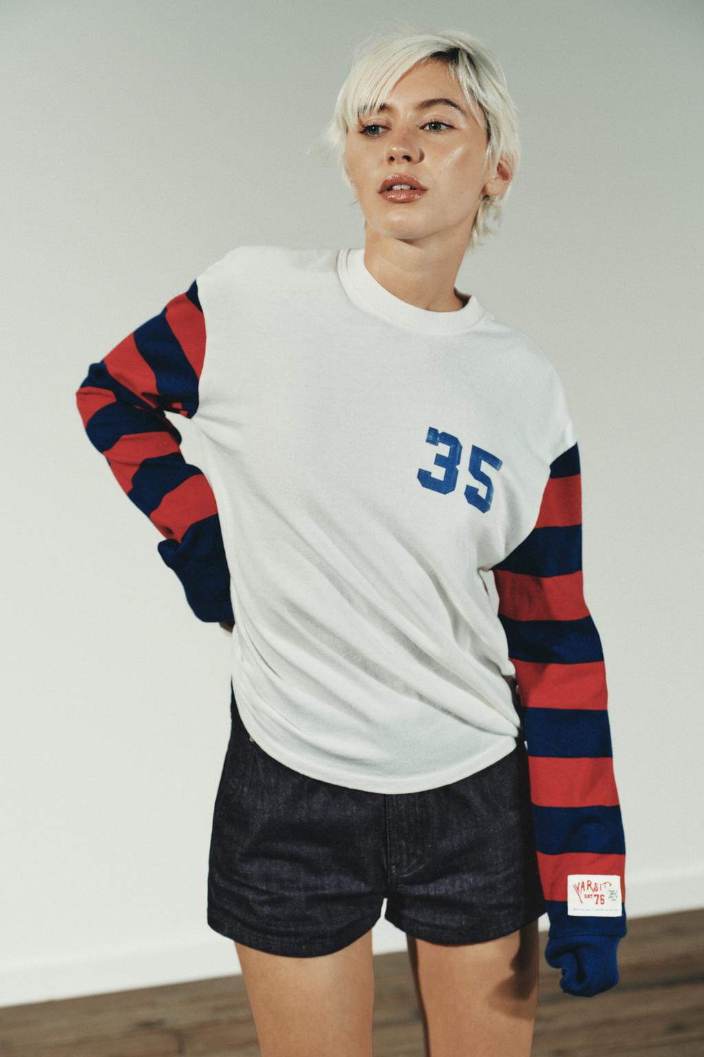 ФУТБОЛКА VARSITY В ПОЛОСКУ