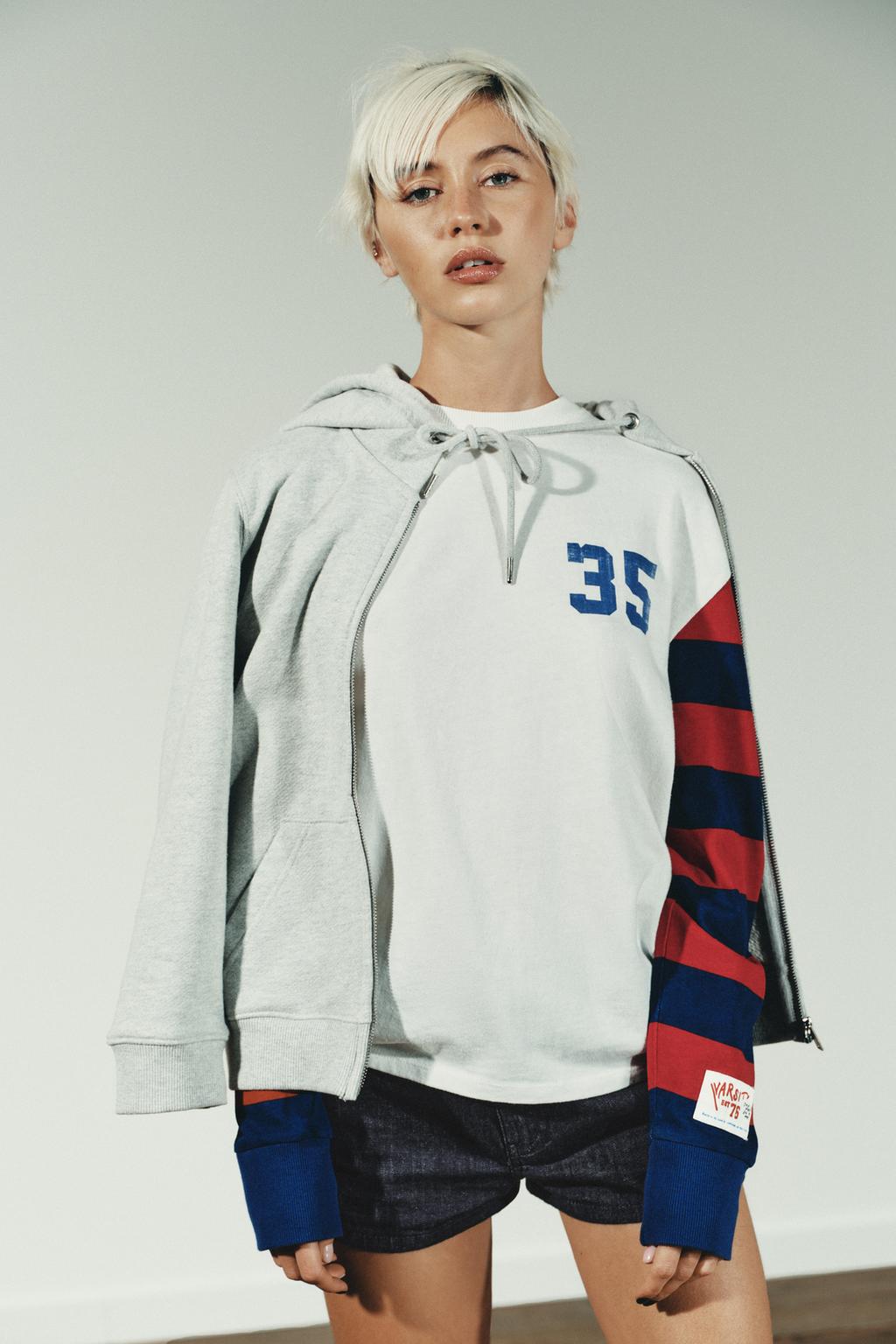 ФУТБОЛКА VARSITY В ПОЛОСКУ