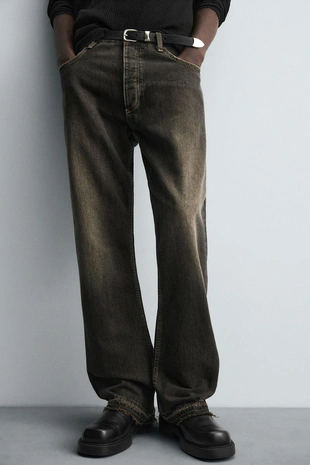 Джинсы RELAXED FLARED FIT- Заказать в России