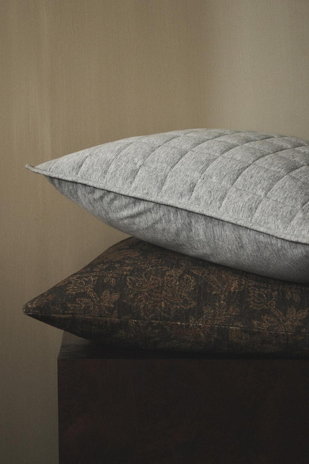 Серый чехол из хлопкового джерси меланж для одеял