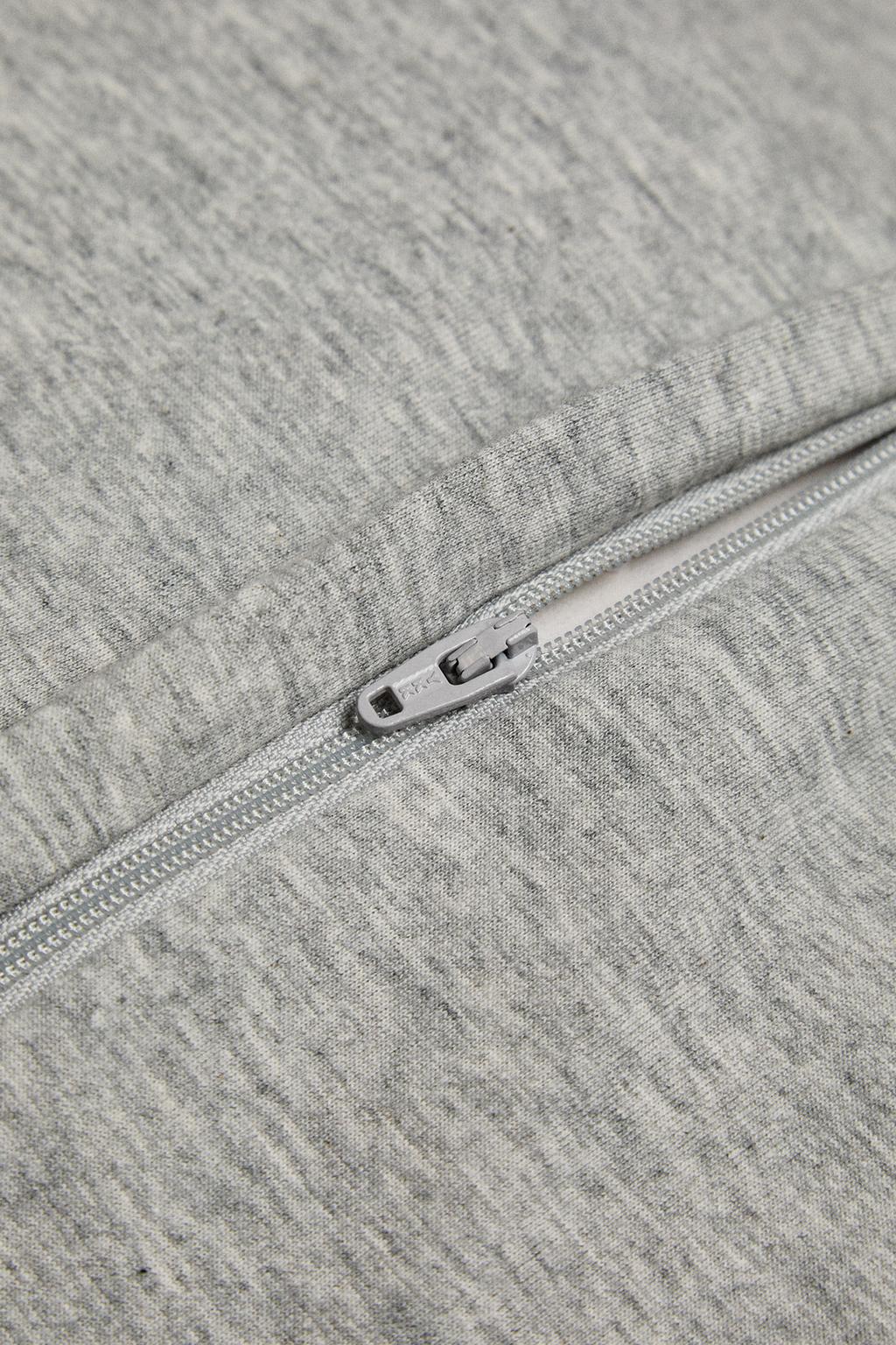 Серый чехол из хлопкового джерси меланж для одеял