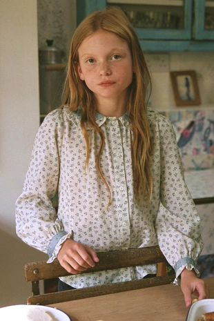 Рубашка с цветочным принтом в романтическом стиле- Заказать в России