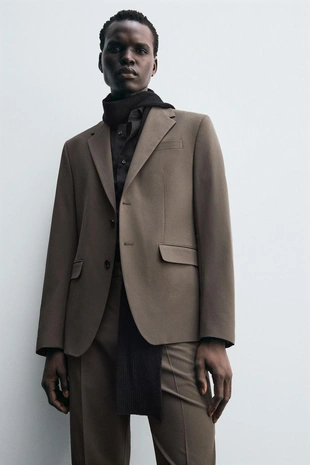 Костюмный пиджак комфортной посадки- Заказать в России