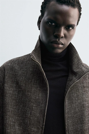 Куртка-рубашка свободного кроя из рельефной ткани- Заказать в России