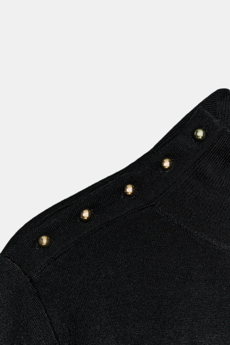 Трикотажный свитер с пуговицами
