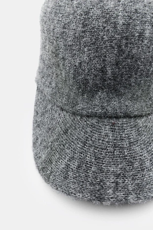 Трикотажная кепка с завязками- Заказать в России