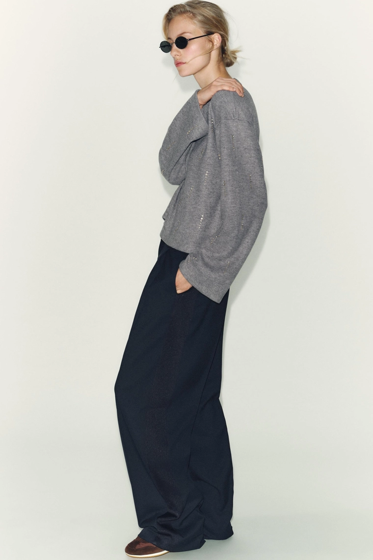 Блестящий вязанный свитер