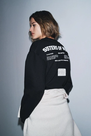 Black | 0085/829/800 - Zara Толстовка с принтом «скульптуры»