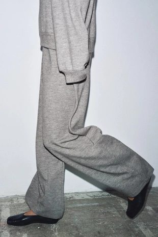 Широкие брюки из мягкой ткани- Заказать в России