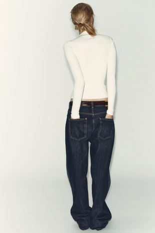 Футболка в рубчик с длинными рукавами- Заказать в России